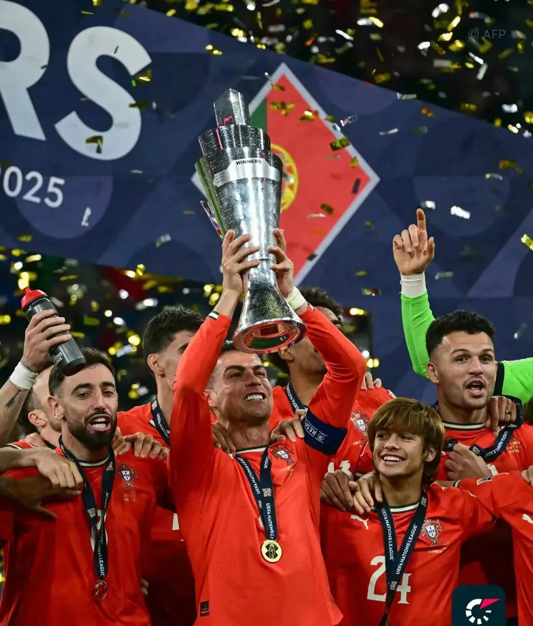 开云体育下载-包含葡萄牙大胜卢森堡，稳坐欧国杯小组第二的词条