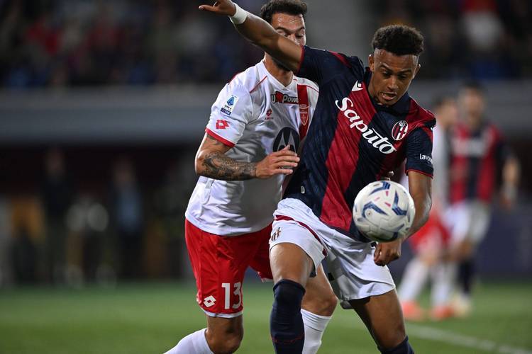 包含博洛尼亚主场大胜佛罗伦萨，重返意甲前四的词条