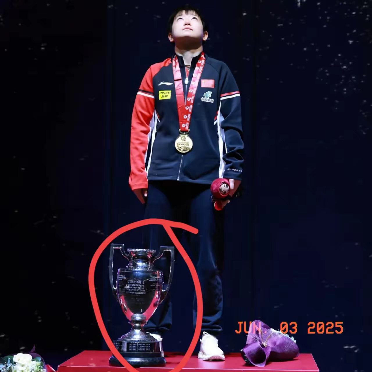 包含哥伦比亚选手突围获得铜牌，成绩斐然的词条