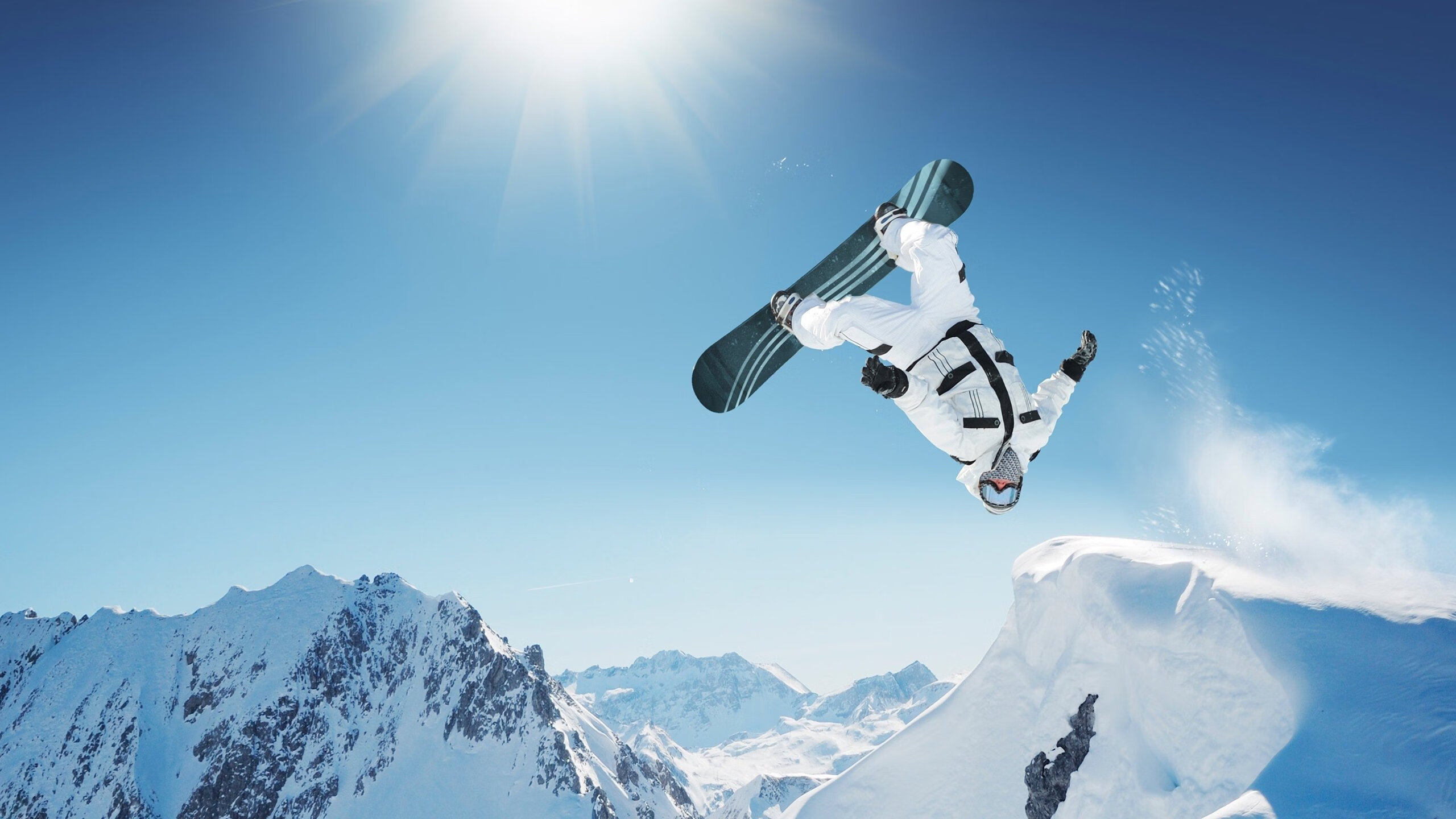 北欧冰火之战，布雷默连续得分拉开差距，芬兰决胜局带走冰岛