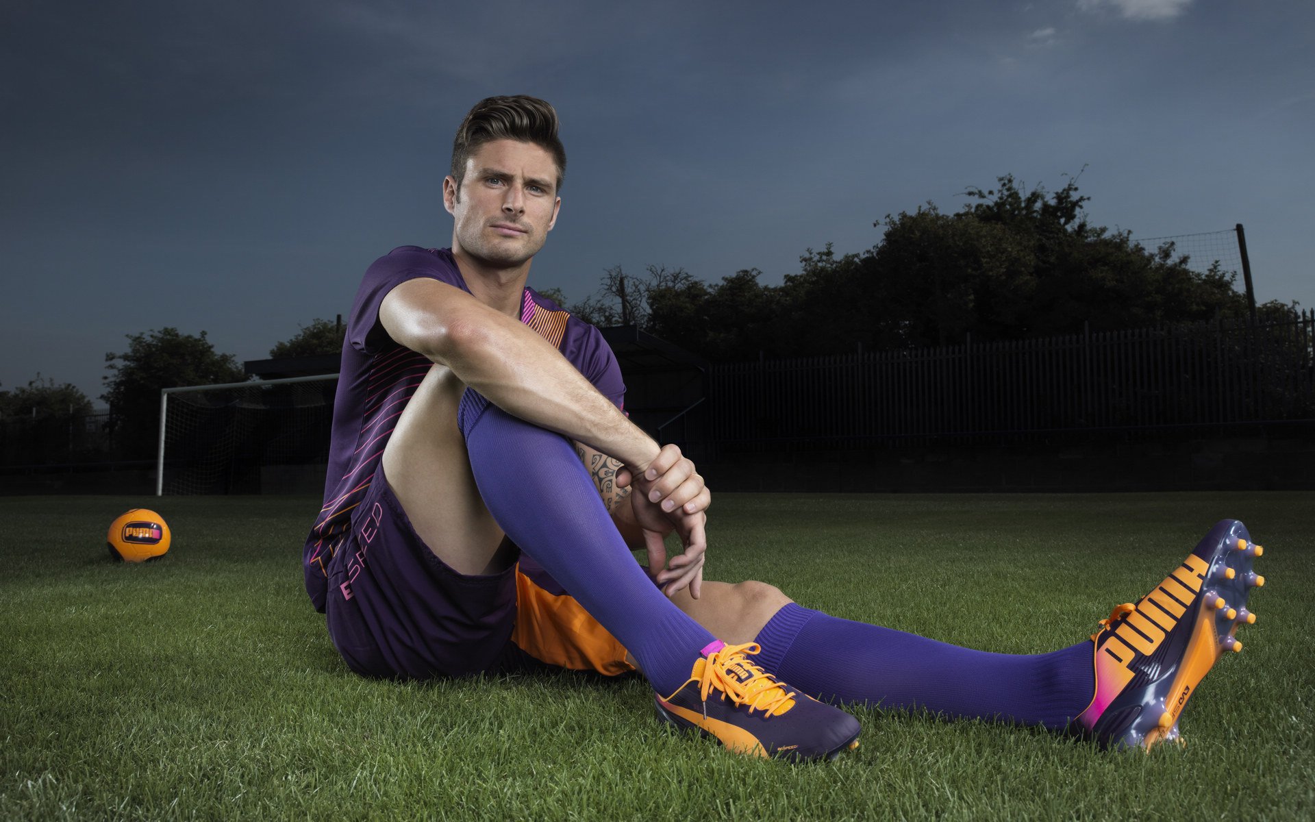 开云足球直播-当传奇照进现实，C罗高光映衬下，哥伦比亚逆转美国的足球启示